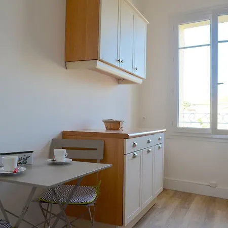 2 Pieces Liberte Plein Centre