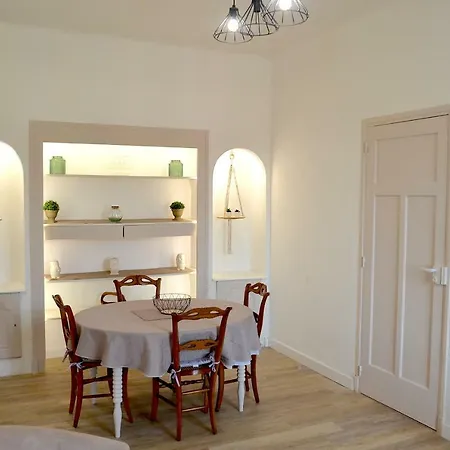 2 Pieces Liberte Plein Centre Daire *